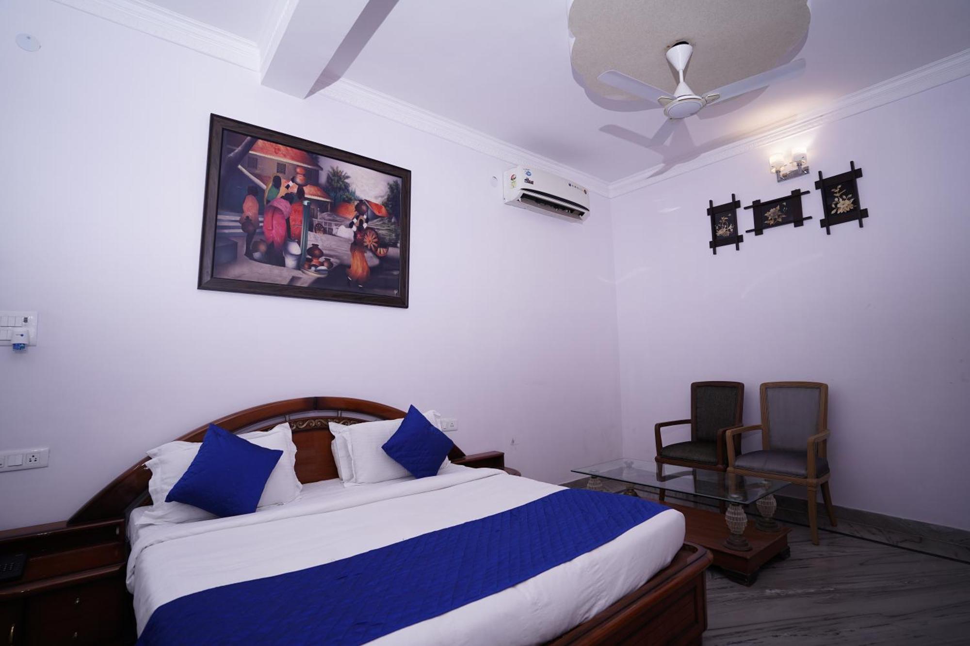 Hotel Lecston @Yashobhoomi Dwarka Sector - 25 Metro Station เดลี ภายนอก รูปภาพ